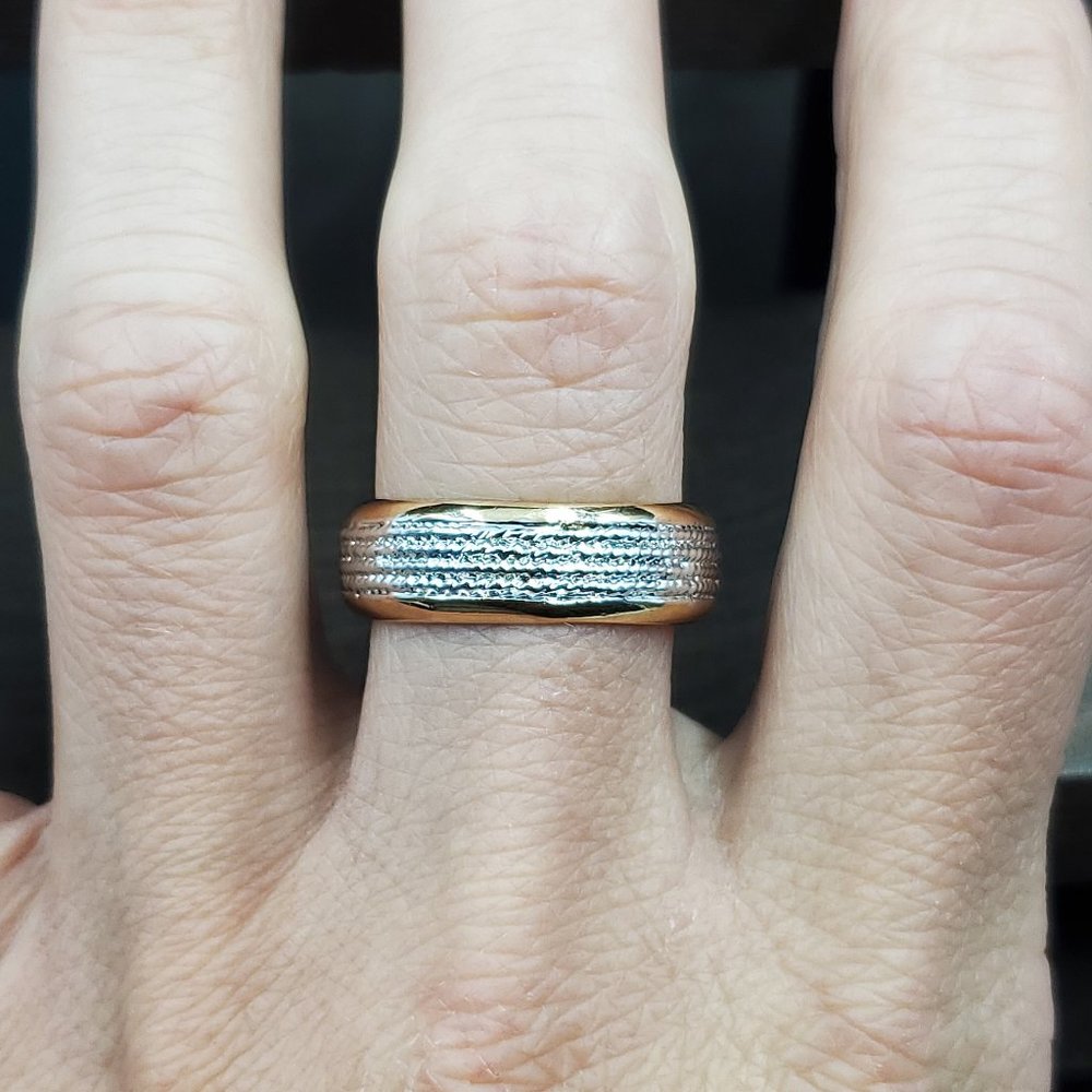 Size 10 Silver & Copper Tone Cool Textured Band Ring